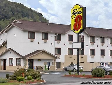 Отель Super 8 Батлер Экстерьер фото